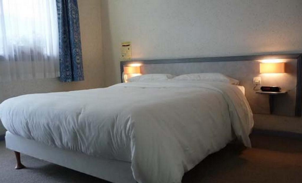 Hotel Le Chatelain Faulquemont Rom bilde